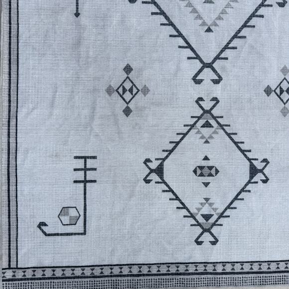 Ruggable Damali Black & White Rug 6 x 9’ -flatweave cover only - Picture 3 of 9